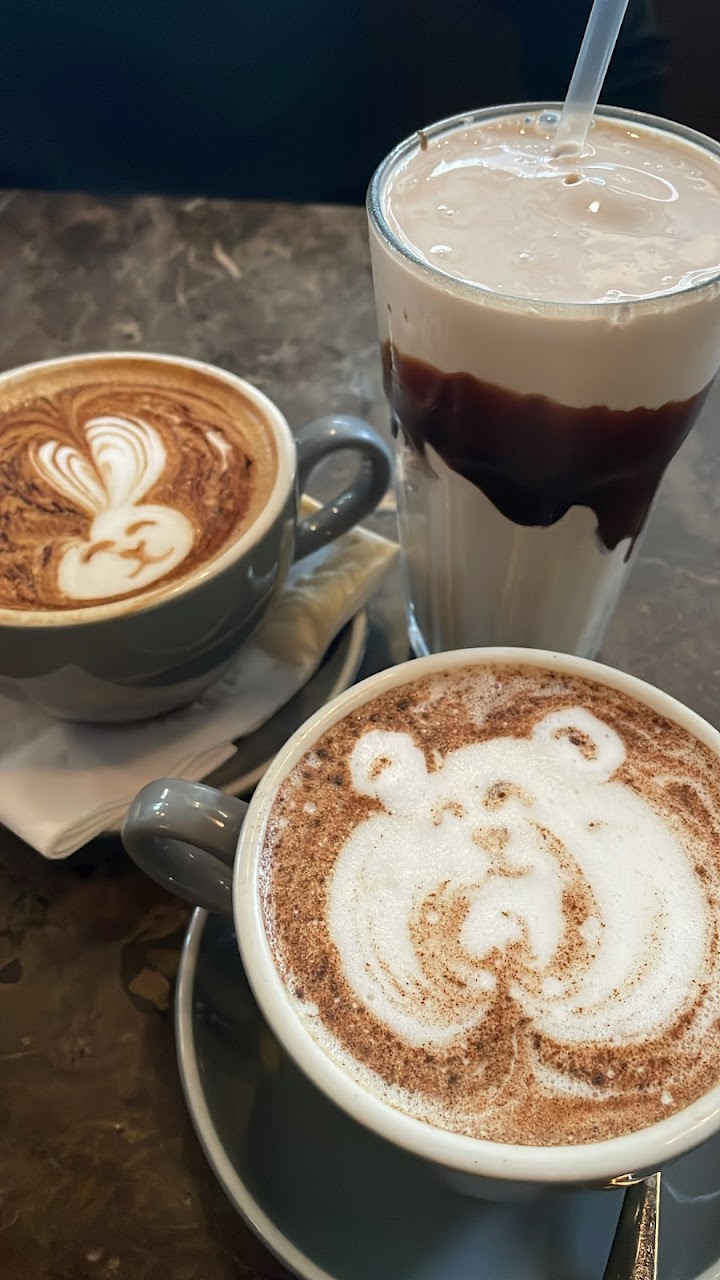 Coffee and cold drink at The Rocks Cafe